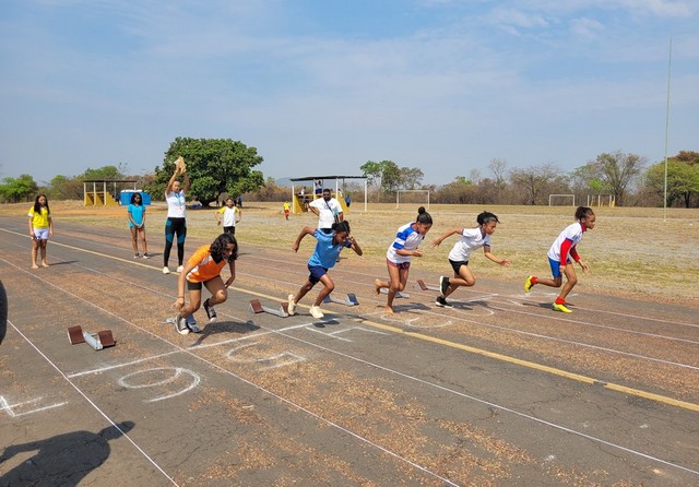 JEB 2023: Estudantes superam limites nas provas de atletismo dos Jogos Estudantis Barreirenses